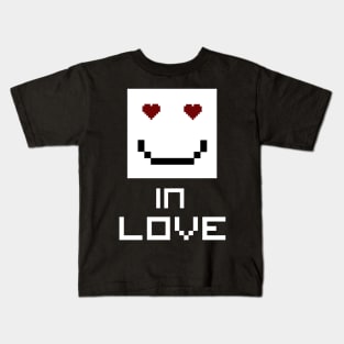 pixel in love Kids T-Shirt